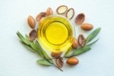 Is Argan Oil Safe for Cats: Vet-Reviewed Health Concerns